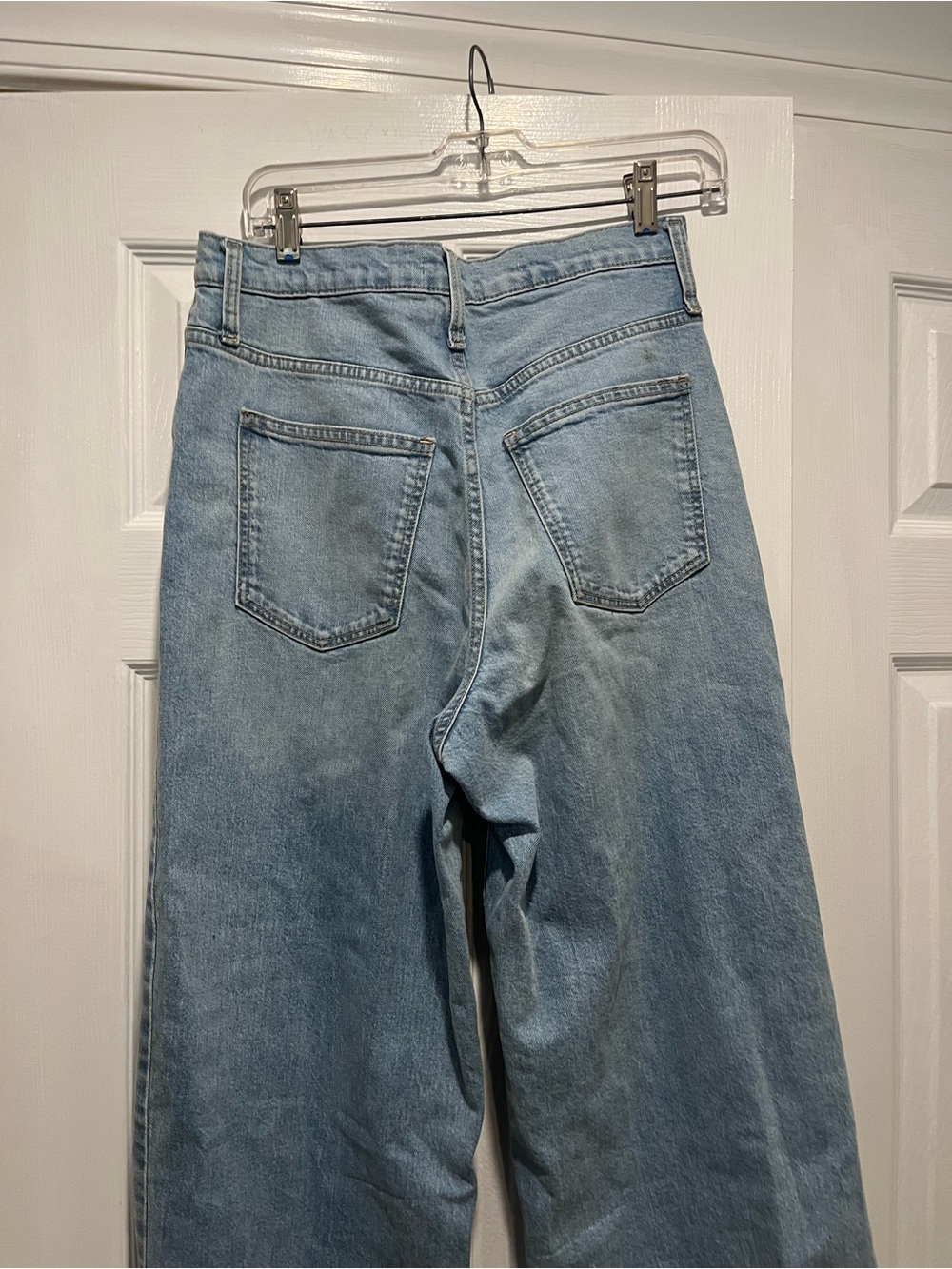 Universal Thread Light Blue Wide Leg Jeans - Picture 4 of 6